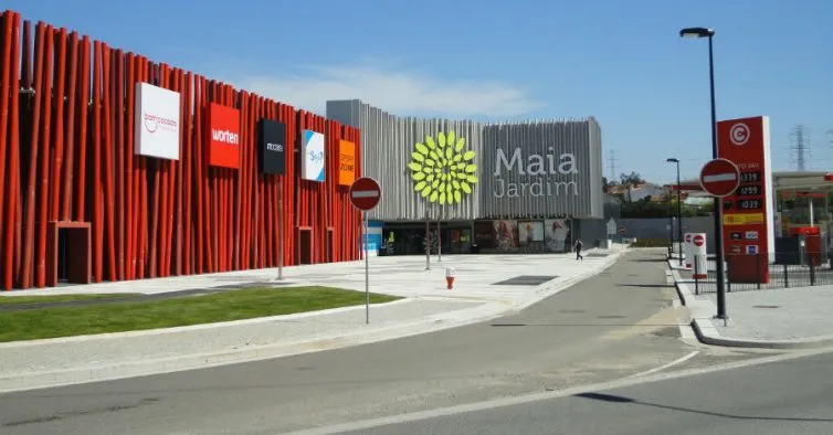 Continente Maia Jardim