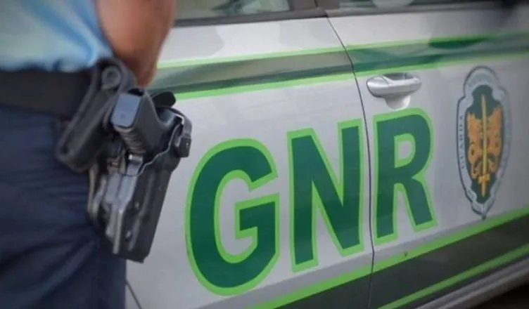 GNR deteve na Maia traficante com “armazém” de droga no seu veículo