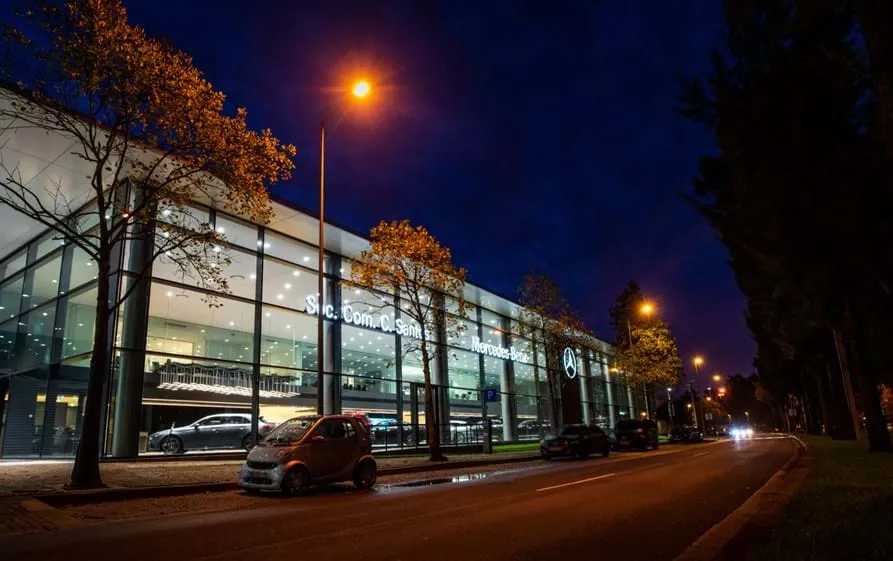 Concessionário da Mercedes “estaciona” seis milhões de euros junto ao aeroporto do Porto