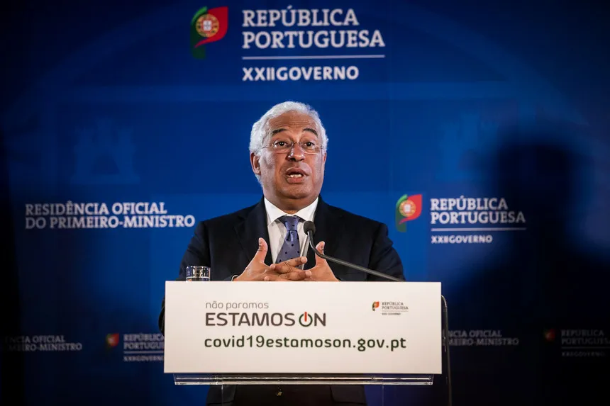 Covid-19. Máscaras obrigatórias, lotações reduzidas e avaliações constantes. Eis as regras para a reabertura.