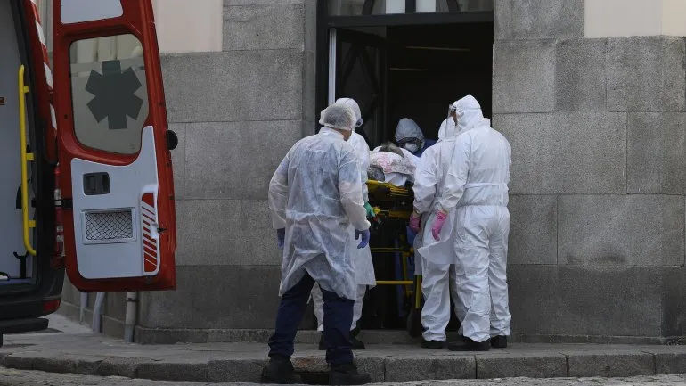 Maia. Utente infetado vai ter alta médica. Lar forçado a recebê-lo de volta