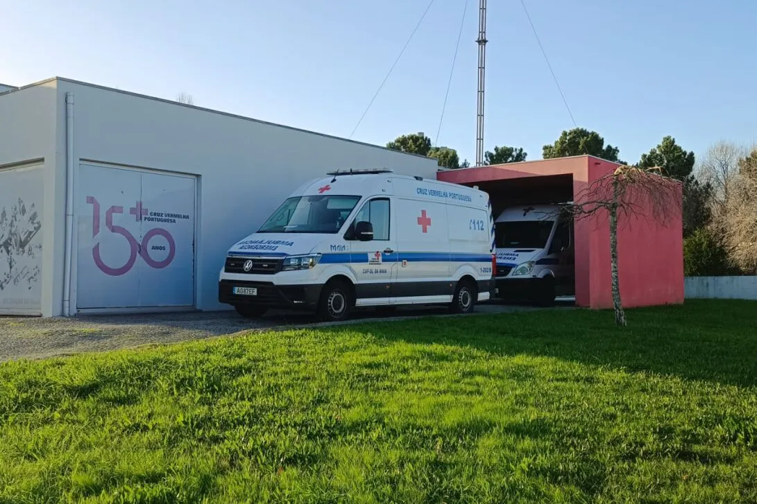 Elemento da Cruz Vermelha espancado durante socorro a homem na Maia